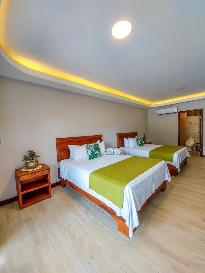Hotel Amira คาร์ริลโล ภายนอก รูปภาพ